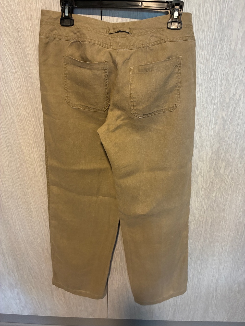 CAbi women’s  Drawstring Chinos - Khaki/Tan - Picture 2 of 4